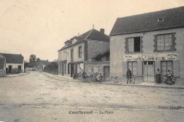 COURTAVENT : La Place - Tres Bon Etat - Altri & Non Classificati