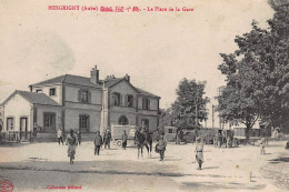 MESGRIGNY : La Place De La Gare - Tres Bon Etat - Otros & Sin Clasificación