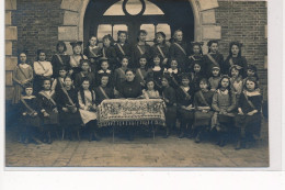 CARTE PHOTO A LOCALISER : Ecole Groupe De Filles - Tres Bon Etat - Foto