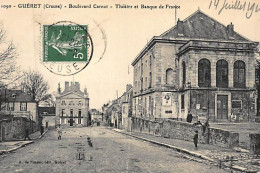 GUERET : Boulevard Carnot - Théâtre Et Banque De France -  Bon état (un Coin Plié) - Guéret