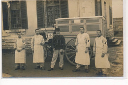 CARTE PHOTO A LOCALISER : Militaire Infirmiers, Automobile - Tres Bon Etat - Fotos