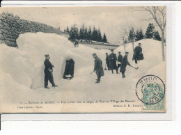 ROUSSES : Une Corvée Dans La Neige, Du Fort Au Village - Très Bon état - Otros & Sin Clasificación