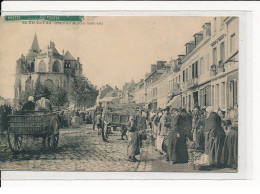 LE NEUBOURG : Place Du Marché (côté Est) - Très Bon état - Le Neubourg