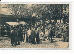 BERNAY : Le Marché Aux Oeufs, Place Ste-Croix - Très Bon état - Bernay