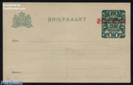 Netherlands 1921 Postcard 7.5c On Vijf Cent On 3c, On Yellow PapER, Short Dividing Line, Unused Postal Stationary - Lettres & Documents