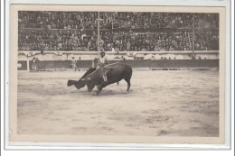 NIMES : Corrida Le 4 Octobre 1936 - Ortega à La Muleta - CARTE PHOTO - Très Bon état - Nîmes
