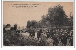 NEUVIZY : Fédération Des Oeuvres De Jeunes Filles Des Ardennes - 8 Août 1920 - Descente Du Train - Très Bon état - Autres & Non Classés