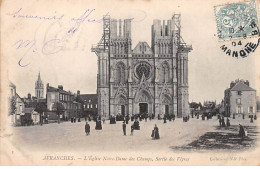 AVRANCHES - L'Eglise Notre Dame Des Champs - Sortie Des Vêpres - Très Bon état - Avranches