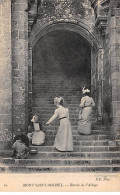MONT SAINT MICHEL - Entrée De L'Abbaye - Très Bon état - Le Mont Saint Michel