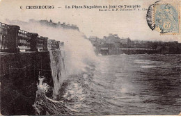 CHERBOURG - La Place Napoléon Un Jour De Tempête - Très Bon état - Cherbourg