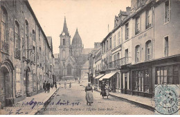 VALOGNES - Rue Poterie Et L'Eglise Saint Malo - Très Bon état - Valognes