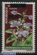 Benin 2009 50f On 30f, Flower 1v, Mint NH, Flowers & Plants - Neufs
