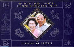 Isle Of Man 2011 Lifetime Of Service S/s, Mint NH, History - Kings & Queens (Royalty) - Royalties, Royals