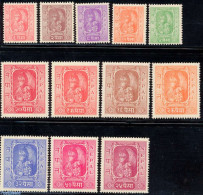 Nepal 1954 Definitives 12v, Unused (hinged) - Népal