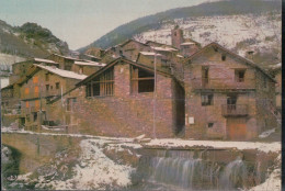 Cpsm Andorra L'Hivern Village Typique Andorran Sous La Neige - Andorre