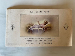 Timbres Religieux - Immagini Francobollo - Religious Stamps : 10 Pages - 120 Stamps ( Cover Page Light Tear Left Corner - Cristianismo