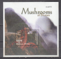 BHUTAN, 2002, Mushrooms Of Bhutan, MS,  MNH, (**) - Bhutan