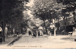 Chatelaillon Animée Le Boulevard Tacot - Châtelaillon-Plage