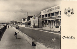 Chatelaillon Animée Hôtel Saint-Victor Boulevard De La Mer Voiture - Châtelaillon-Plage