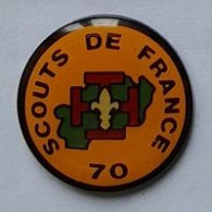 Pin' S  Département  70, SCOUTS  DE  FRANCE  70 - Associazioni
