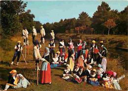 Folklore - Costumes - Landes - Folklore Landais - CPM - Voir Scans Recto-Verso - Vestuarios