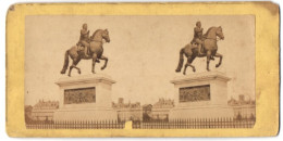 Vue Stéréoscopique-Photo Photographe Inconnu,  Vue De Paris, Henri Quatre Monument  - Stereo-Photographie