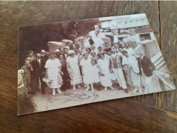 SELLIN - RUEGEN - BETA SCHROETER - OSTSEEBAD - ERWACHSENE Und KINDER Vor STRANDKOERBEN In POSE - Lieux