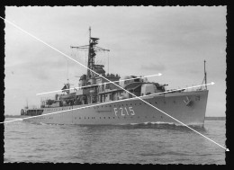 Orig. Foto AK Fregatte Graf Spee (F 215) Bundesmarine, Schulschiff, Kadettenschulschiff, Vorher HMS Flamingo Royal Navy - Guerra