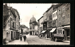 CPA Rambervillers, Rue Du Commandant-Jacquot, Vue De La Rue  - Rambervillers