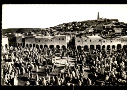 ALGERIE - SAHARA - GHARDAIA - PLACE DU MARCHE - Ghardaïa