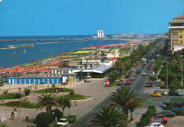 PESCARA, ABRUZZO, ARCHITECTURE, CARS, BEACH, BUS, PARK, UMBRELLA, ITALY, POSTCARD - Pescara