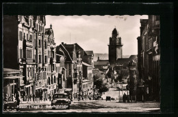 AK Plauen I. V., Bahnhofstrasse Mit Passanten Und Autos  - Plauen