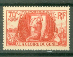 France  Yv 423  * * B/TB 2 Dents Rousses  - Unused Stamps