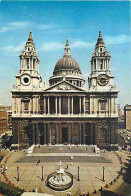 Royaume Uni - Londres - The West Front - St Paul's Cathedral - CPM - UK - Voir Scans Recto-Verso - St. Paul's Cathedral