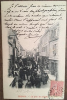 Cpa 24 Dordogne, Thenon, Un Jour De Marché, Rue Animée, Enseignes Tabac Régie Café, Dos Simple, écrite En 1903 - Sonstige & Ohne Zuordnung