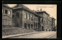 AK Oberstein, Bahnhof Mit Kindergruppe, Passanten Und Strasse  - Otros & Sin Clasificación