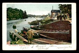 ROYAUME-UNI - ANGLETERRE - THE ROLLERS, MOLESEY LOCK - Surrey