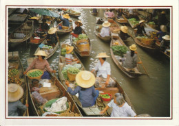 Thailand, Floating Market At Damnernsaduok - Mercados