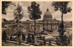 Postcard Italy Rome Vatican Palace - San Pietro
