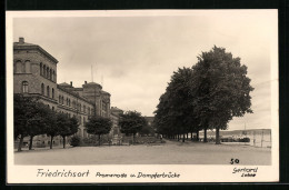 AK Friedrichsort, Promenade Und Dampferbrücke  - Damp