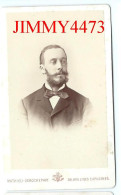 CARTE CDV - Portrait D'un Homme à Identifier  - Tirage Aluminé 19ème - Taille 63 X 104 - Photo M.DEROCHE - Oud (voor 1900)