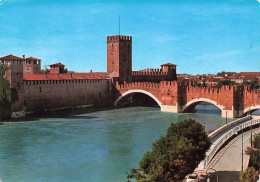 ITALIE - Verona - Vue Sur Le Château Des Scaligers - Vue Générale - De L'extérieure - Carte Postale Ancienne - Verona