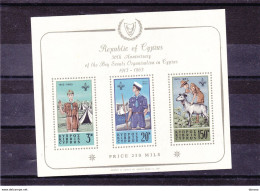 CHYPRE 1963 SCOUTISME Yvert BF 1, Michel Block 1 NEUF** MNH Cote Yv 225 Euros - Unused Stamps