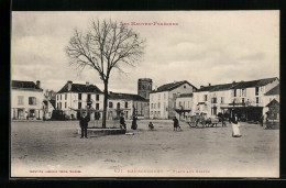 CPA Maubourguet, Place Aux Grains  - Maubourguet