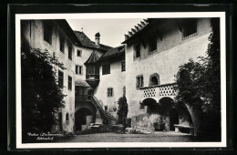 AK Vaduz, Schloss Vaduz, Schlosshof  - Liechtenstein