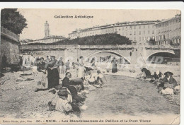 Carte Postale CPA Nice (06) Les Blanchisseuses Du Paillon Et Le Pont Vieux - Artesanos