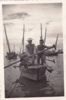 Photo Originale -1950 - Militaria - Viet Nam - Cochinchine - Vũng Tàu - En Sampan Plage De Saint Jacques - Krieg, Militär