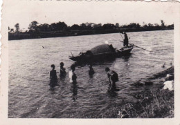 Photo Originale -1948 - Militaria - Viet Nam - Cochinchine -SAIGON - Jonques Sur La Riviere - Guerre, Militaire