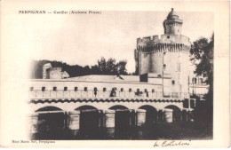 FR66 PERPIGNAN - Noe - Précurseur - Castillet Et Ses Remparts - Ancienne Prison- Animée - Belle - Perpignan