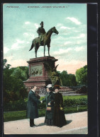 AK Potsdam, Denkmal Kaiser Wilhelm I., Herr Begrüsst Zwei Damen  - Potsdam